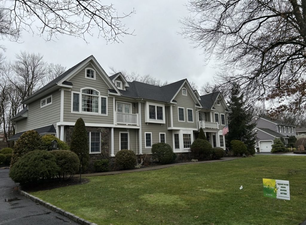 Img_ef2fb6285bc0-1-11-1024x754 West Orange Roofing Contractor, roof company, roof installer, roof contractor, roofing company, roofers near me, roof replacement